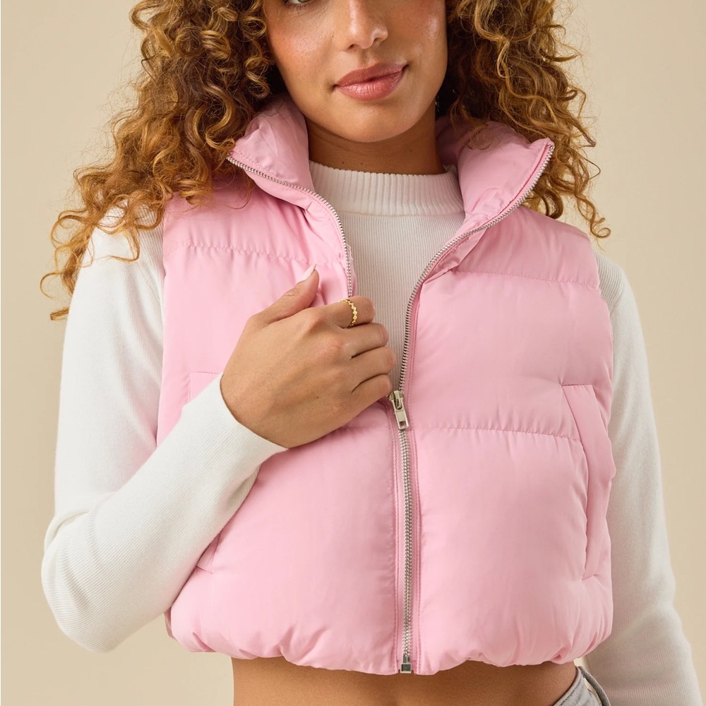 Altar’d State Nora Cropped Puffer Vest Pink NWT